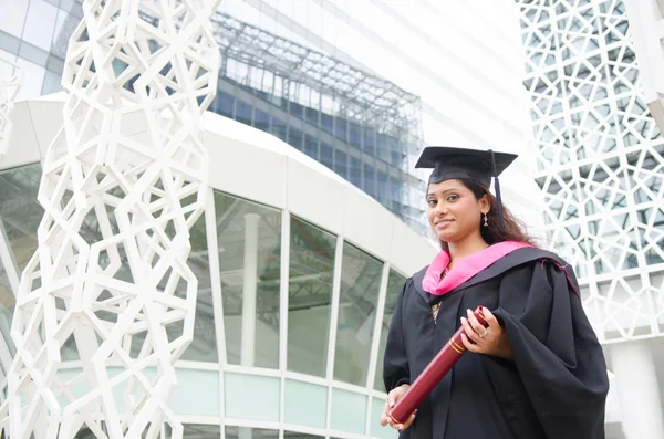 Indian female graduate — Stock Photo, Image