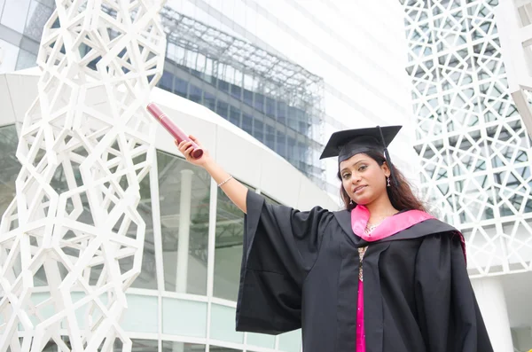 Indian female graduate — Stock Photo, Image