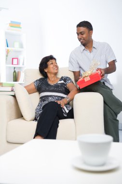 Hint aile yaşam tarzı