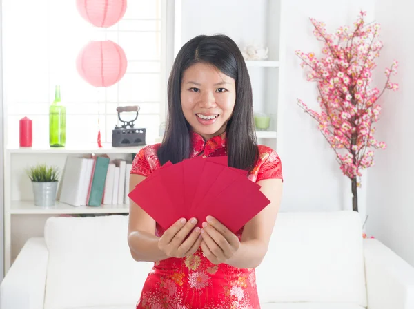 Menina do ano novo chinês — Fotografia de Stock