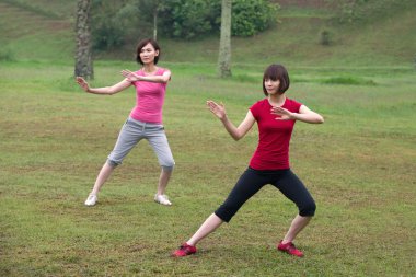 Asyalı kızlar tai chi açık, Çinli kadınlar