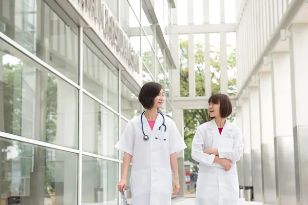 South east asian female doctors — Stock Photo, Image