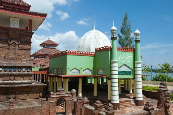 Kudus minar, mezquita en java central, indonesia — Foto de Stock