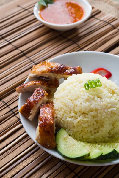 Roasted chicken rice, famous singapore food — Stock Photo, Image