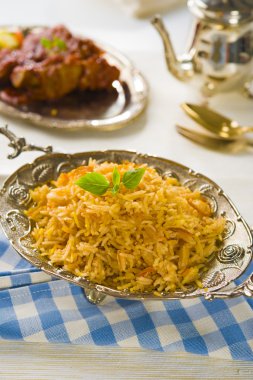 geleneksel Hindistan yemeği biryani tavuk pilav