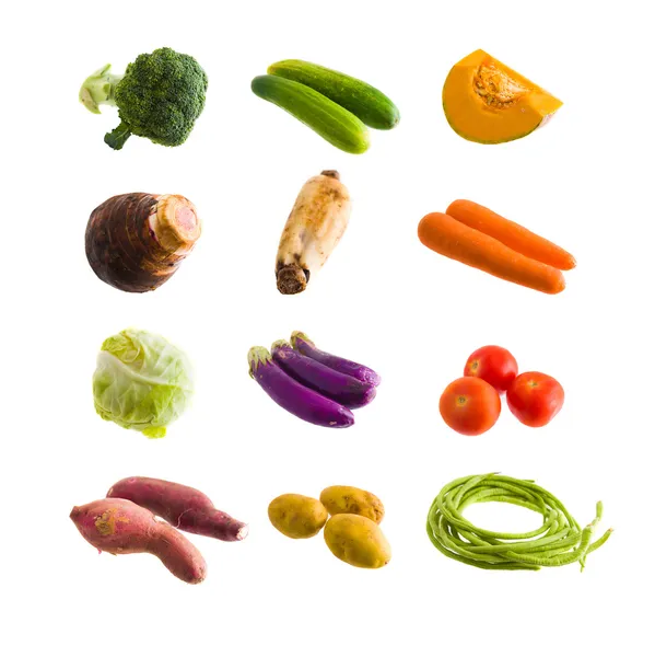 Olika organiska växte grönsaker isolerad på vit bakgrund — Stockfoto