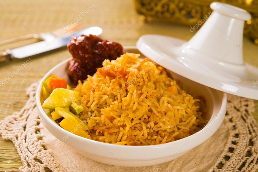 Arab rice in a tajine — Stock Photo © yuliang11 #32367715