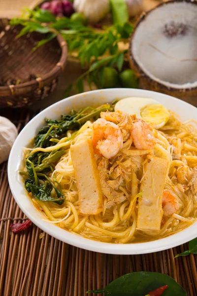 Prawn Laksa soup with rice noodles — Stock Photo, Image