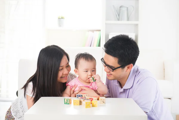 Asian parent playing with baby education concept — Stock Photo, Image