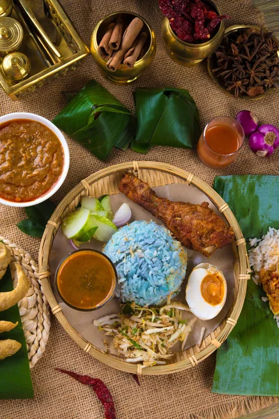 Traditional Malaysian food — Stock Photo, Image