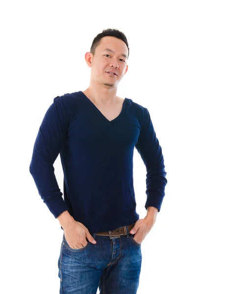Asiático macho en casual con aislado blanco fondo —  Fotos de Stock