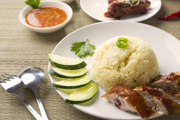 Nasi ayam. Asian style hainan chicken rice closeup — Stok Foto