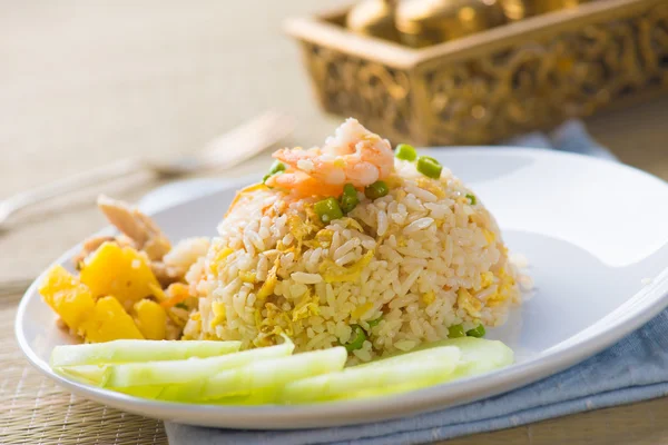 Thai pinapple arroz frito alimento — Fotografia de Stock