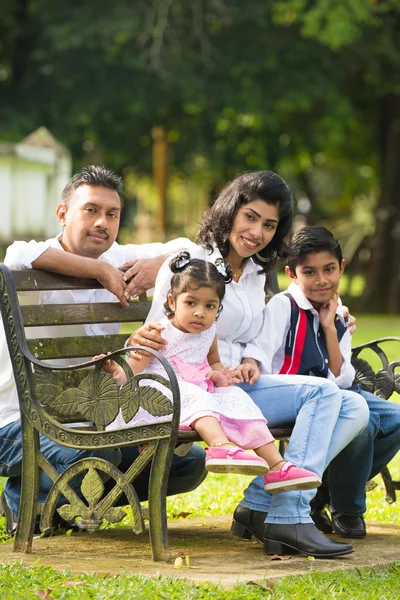 Indian family  in the park — Stock Photo, Image