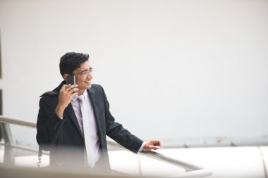 iş adamı bir telefon