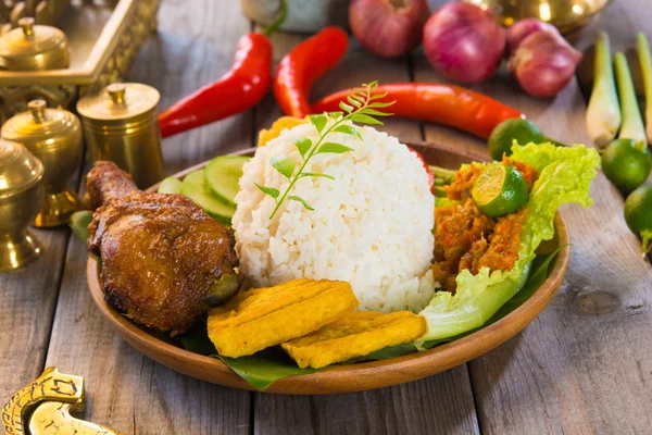 Nasi ayam penye — Stock Photo, Image