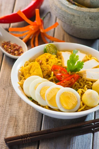 Thaise curry noedels — Stockfoto