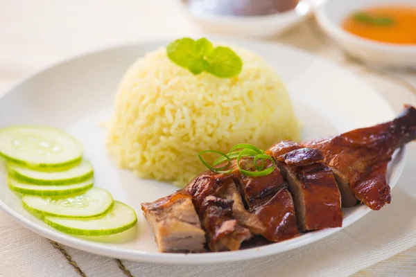 Roasted duck with rice — Stock Photo, Image