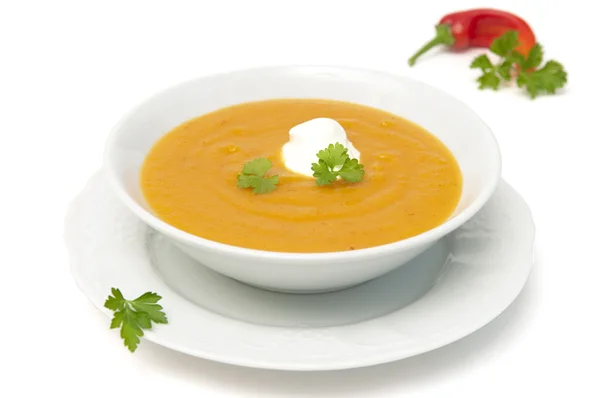 Miska z zupa z dyni i papryka chili — Zdjęcie stockowe