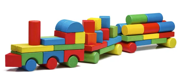 Speelgoed trein goederen van, houten blokken lading spoorweg transport, geïsoleerde witte achtergrond — Stockfoto