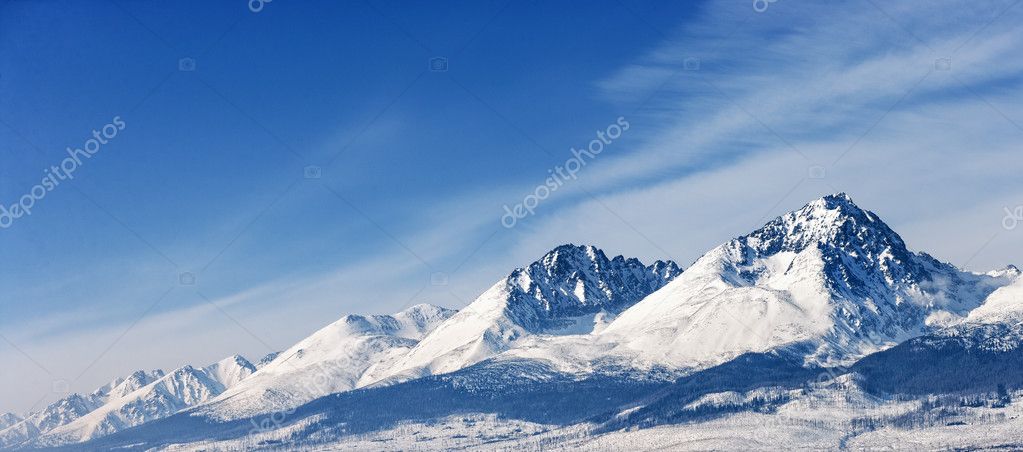 dramatic peaks pinnacles snowy summits high altitude mountain pa
