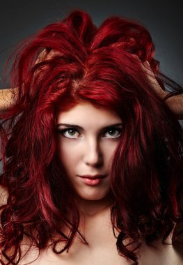 seksi redhead genç kadının Glamour yakın çekim