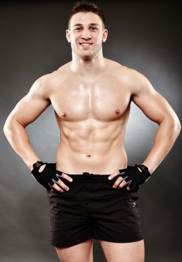 gömleksiz atlet sixpacks