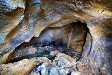 Romanya Coiba mare Mağarası