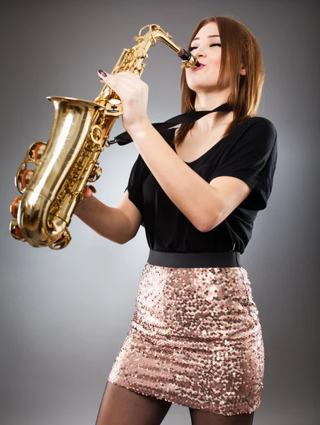 Saxofone jogador closeup — Fotografia de Stock