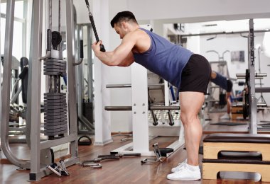 kablo makinede egzersiz