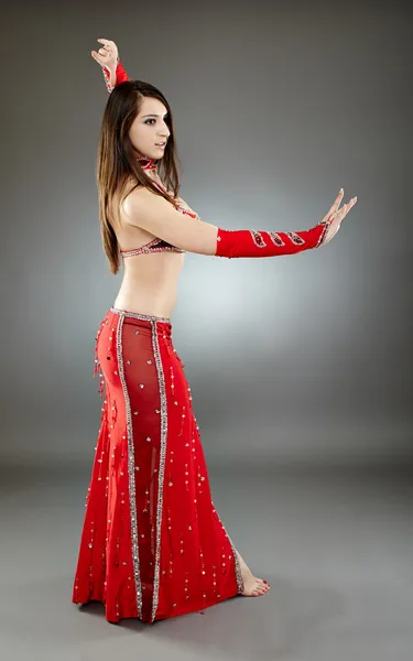 Bellydancer v akci — Stock fotografie