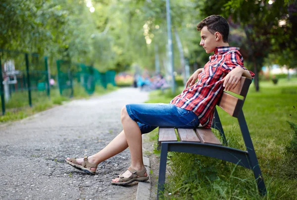 Teenage boy outdoor — Stock Photo, Image