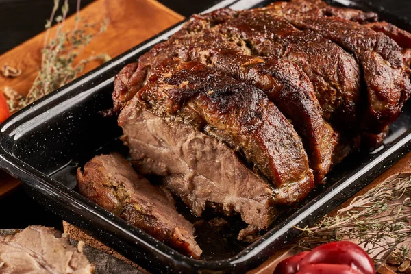 Nahaufnahme Eines Köstlich Langsam Gekochten Saftigen Schweinefilet Steaks — Stockfoto