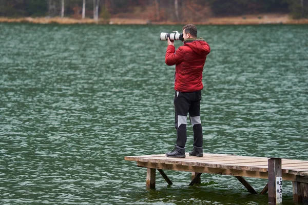 Profesionální Příroda Fotograf Fotografování Krajiny Jezera — Stock fotografie