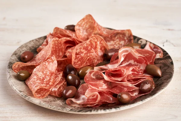 Appetizer Cold Cuts Salami Ham Olives Plate — Stock Photo, Image