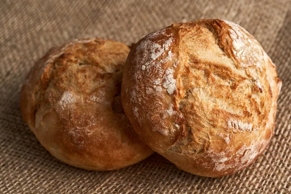 Primer Plano Bollos Pan Sobre Una Tela Áspera — Foto de Stock