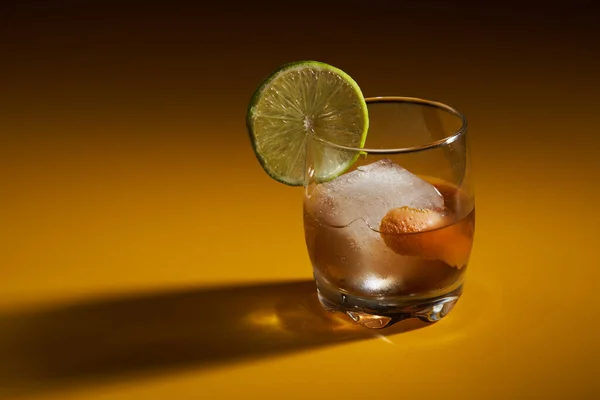 Cuba Libre Cocktail Whiskey Rum Coke — Stock Photo, Image