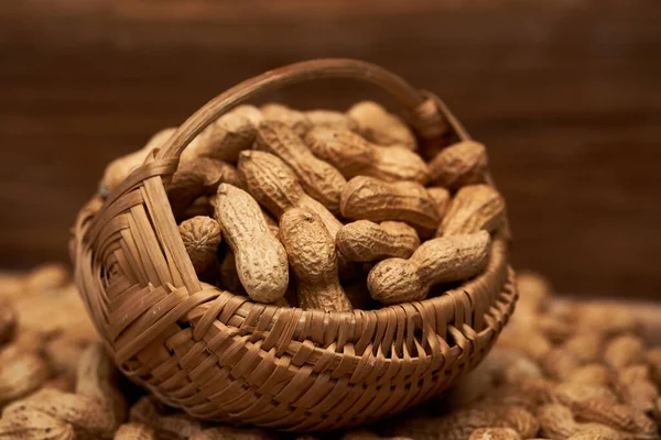 Closeup Many Dried Whole Peanuts — Stock Photo, Image
