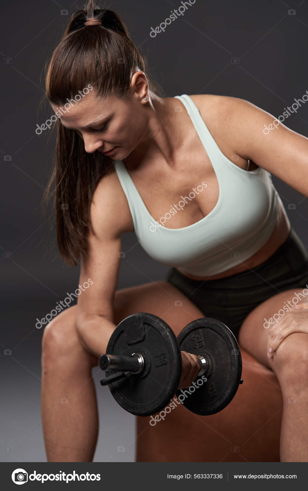 Ejercicio Curl De Biceps Con Mancuerna Sentado Ejercicios De