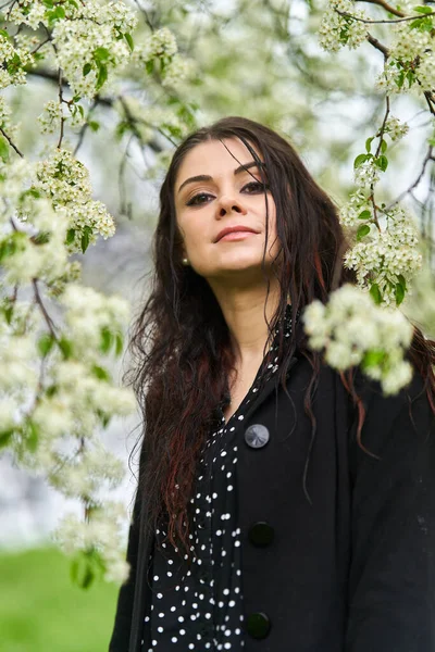 Young Woman Enjoying Spring Rainy Day Park — стоковое фото