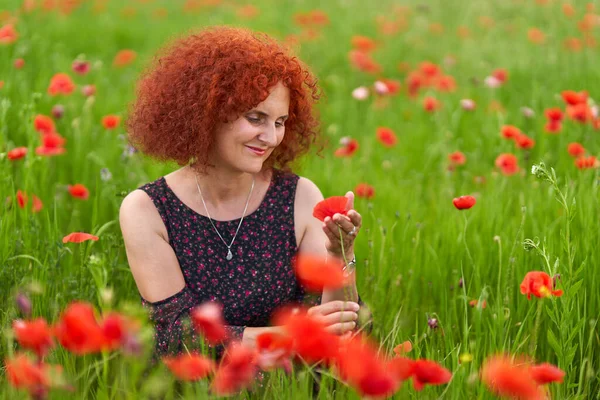 Curly Hair Redhead Woman Floral Dress Poppy Field — Stock Photo, Image