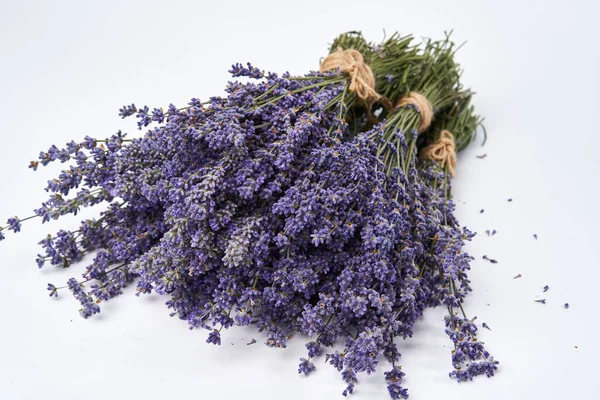 Lavanda Fresca Apretada Ramo Aislado Sobre Fondo Blanco —  Fotos de Stock