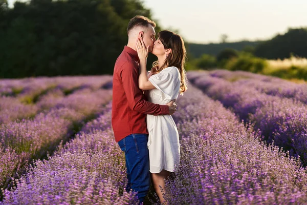 Lovely Young Couple Having Great Time Lavender Field Sunset — Stockfoto