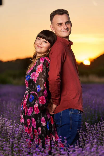 Lovely Young Couple Having Great Time Lavender Field Sunset — Foto Stock