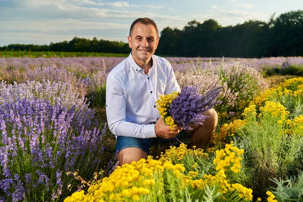 Happy Farmer His Lavender Garden Field Sunset — 스톡 사진