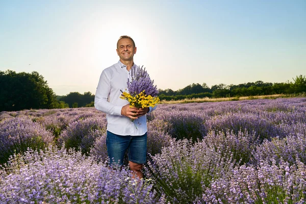 Happy Farmer His Lavender Garden Field Sunset — Stock fotografie
