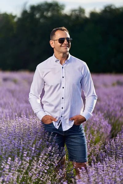 Happy Farmer His Lavender Garden Field Sunset — Stok fotoğraf