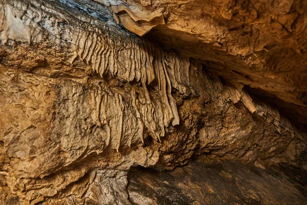 Very Old Cave Beautiful Speleothems — Fotografia de Stock