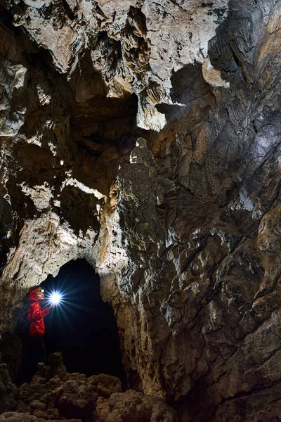 Woman Headtorch Exploring Very Old Cave Beautiful Speleothems — Stock fotografie