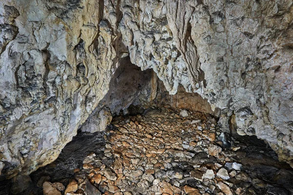 Дуже Стара Печера Красивими Спелеосистемами Всередині — стокове фото